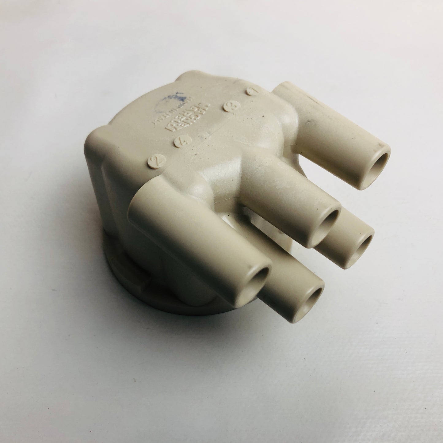 Lancia Delta Integrale and Evoluzione Magneti Marelli Distributor Cap New Original 9944630 9938272