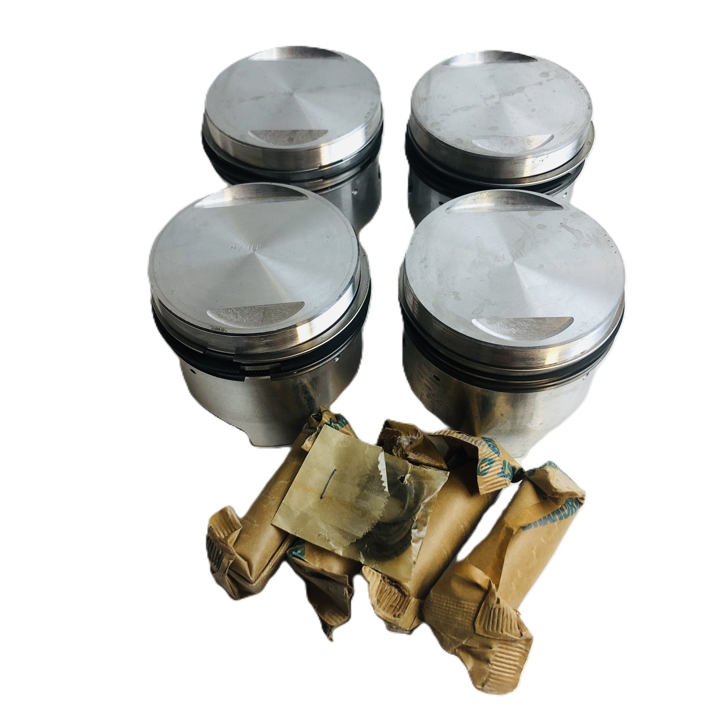 Lancia Thema 2000 Fiat Croma 4 Pistoni Maggiorati con Fasce e Perni Nuovi Originali 5882586 - Raggi's Collectibles' Automotive Art