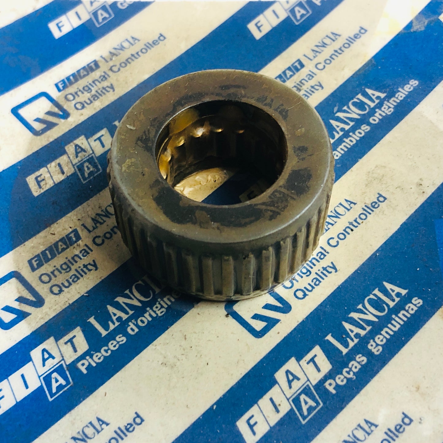 Autobianchi Y10 Lancia Dedra Boccola Piantone Sterzo Nuova Originale 5980725 7551995 - Raggi's Collectibles' Automotive Art