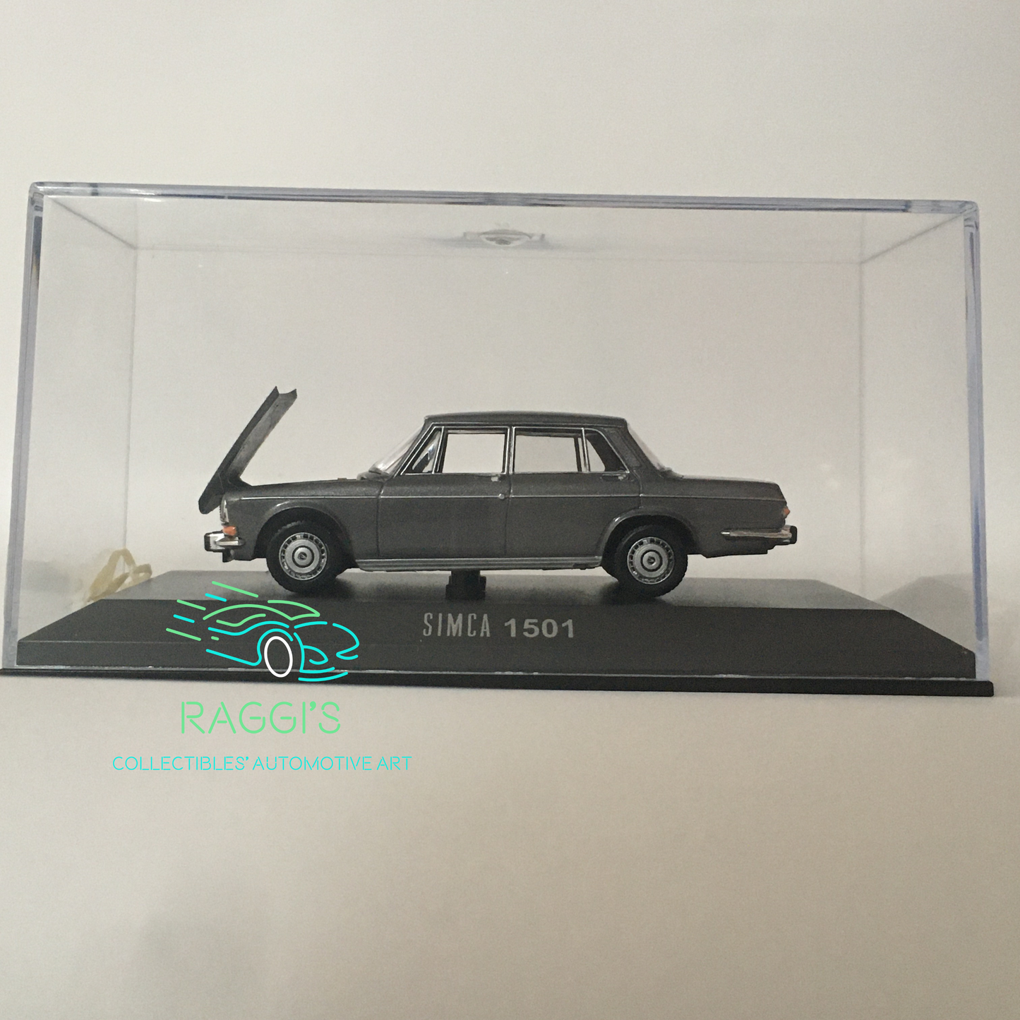 SIMCA, Modellino Norev in Metallo Pressofuso Scala 1:43 SIMCA 1501 - Raggi's Collectibles' Automotive Art