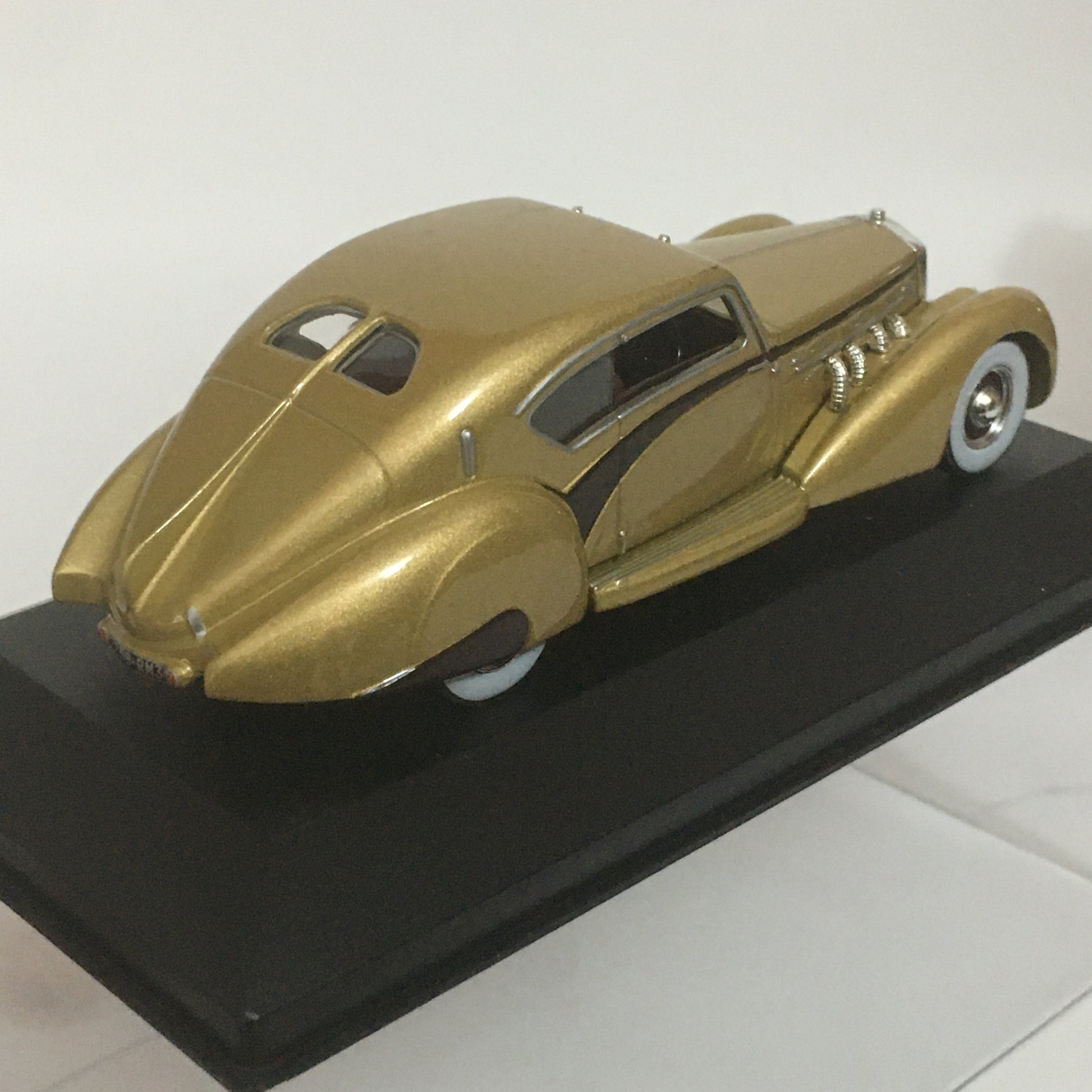 Altaya, Modellino in Metallo Pressofuso Scala 1:43 Delage D8 120 Letourneur & Marchand 1939 - Raggi's Collectibles' Automotive Art