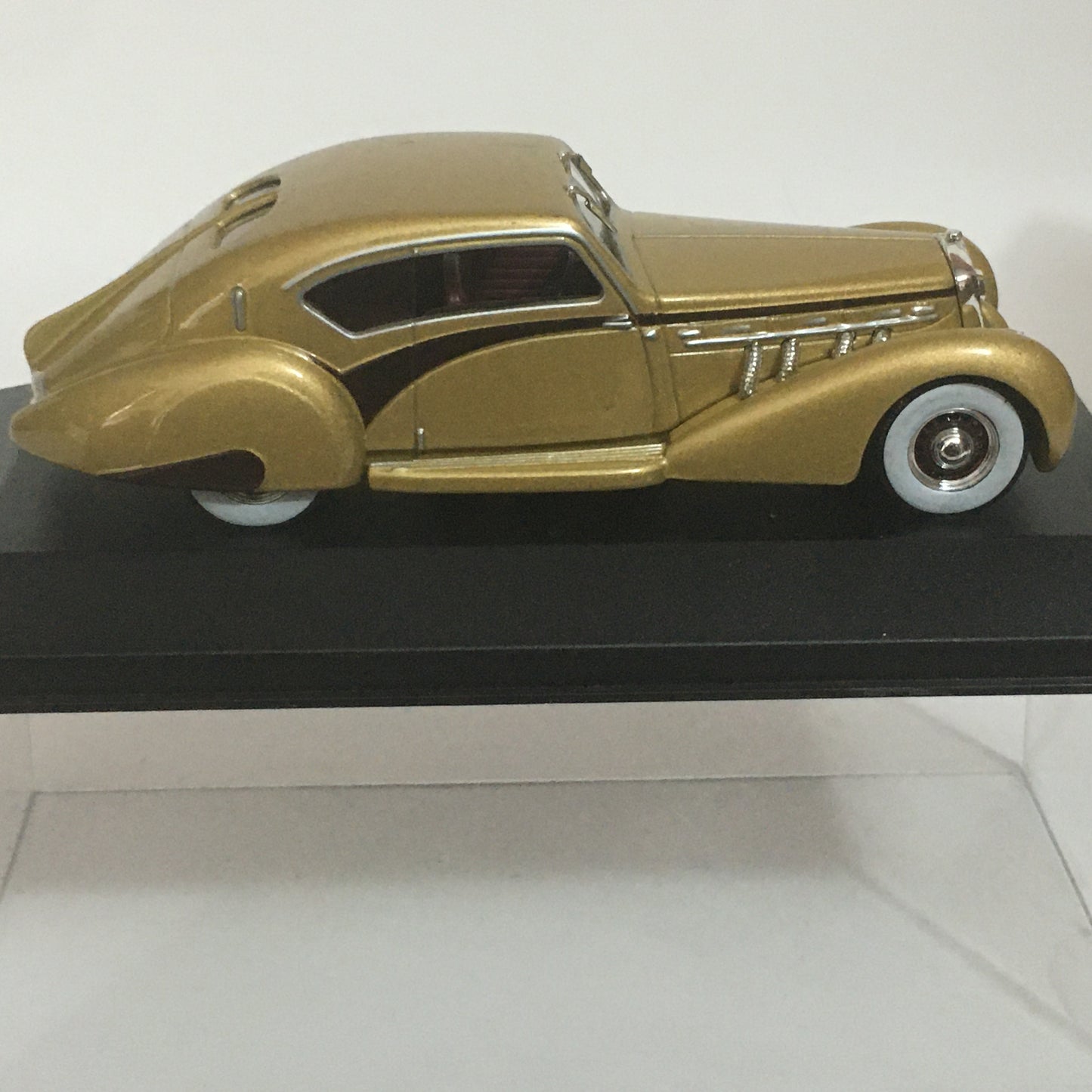 Altaya, Modellino in Metallo Pressofuso Scala 1:43 Delage D8 120 Letourneur & Marchand 1939 - Raggi's Collectibles' Automotive Art