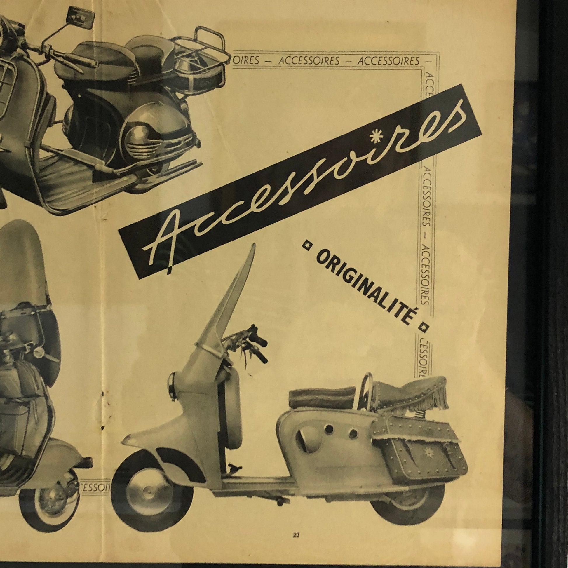 Piaggio, Pubblicità Anno 1954 per Accessori Vespa con Didascalia in Francese - Raggi's Collectibles' Automotive Art