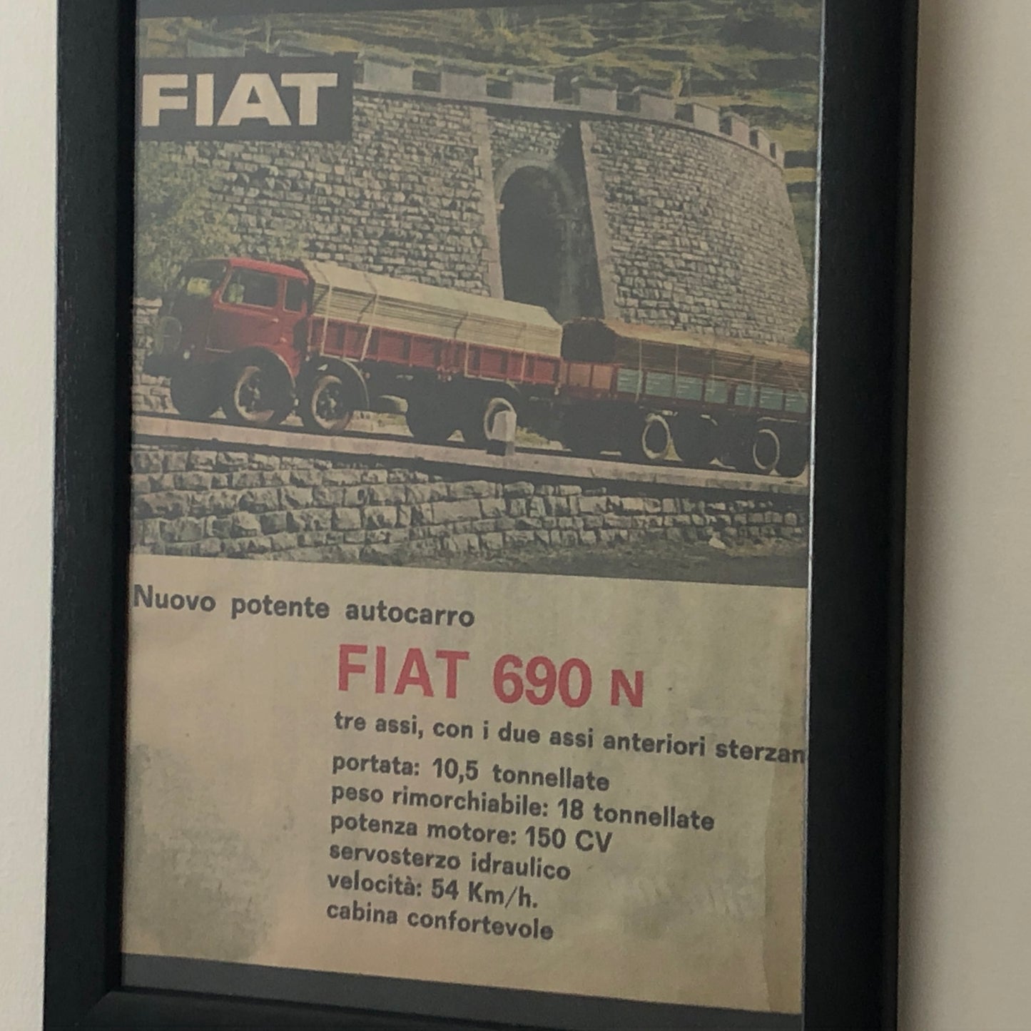 FIAT, 1960 Advertising FIAT 690 N with Italian Caption