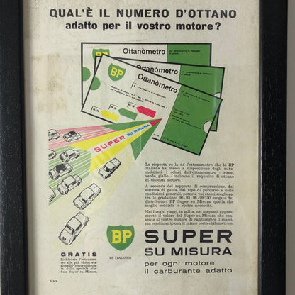 BP, Pubblicità Anno 1960 BP Super su Misura con Didascalia in Italiano - Raggi's Collectibles' Automotive Art