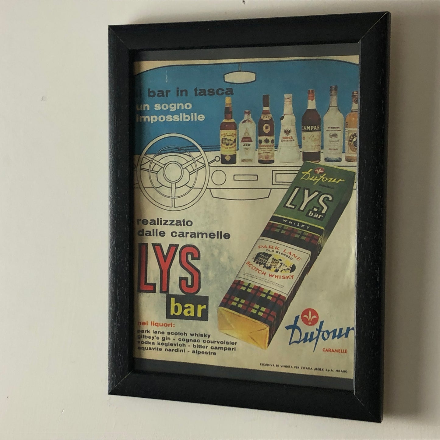 Dufour, Print in 1960 Magazine Advertising Candy LYS Bar Made by Studio Dalla Costa