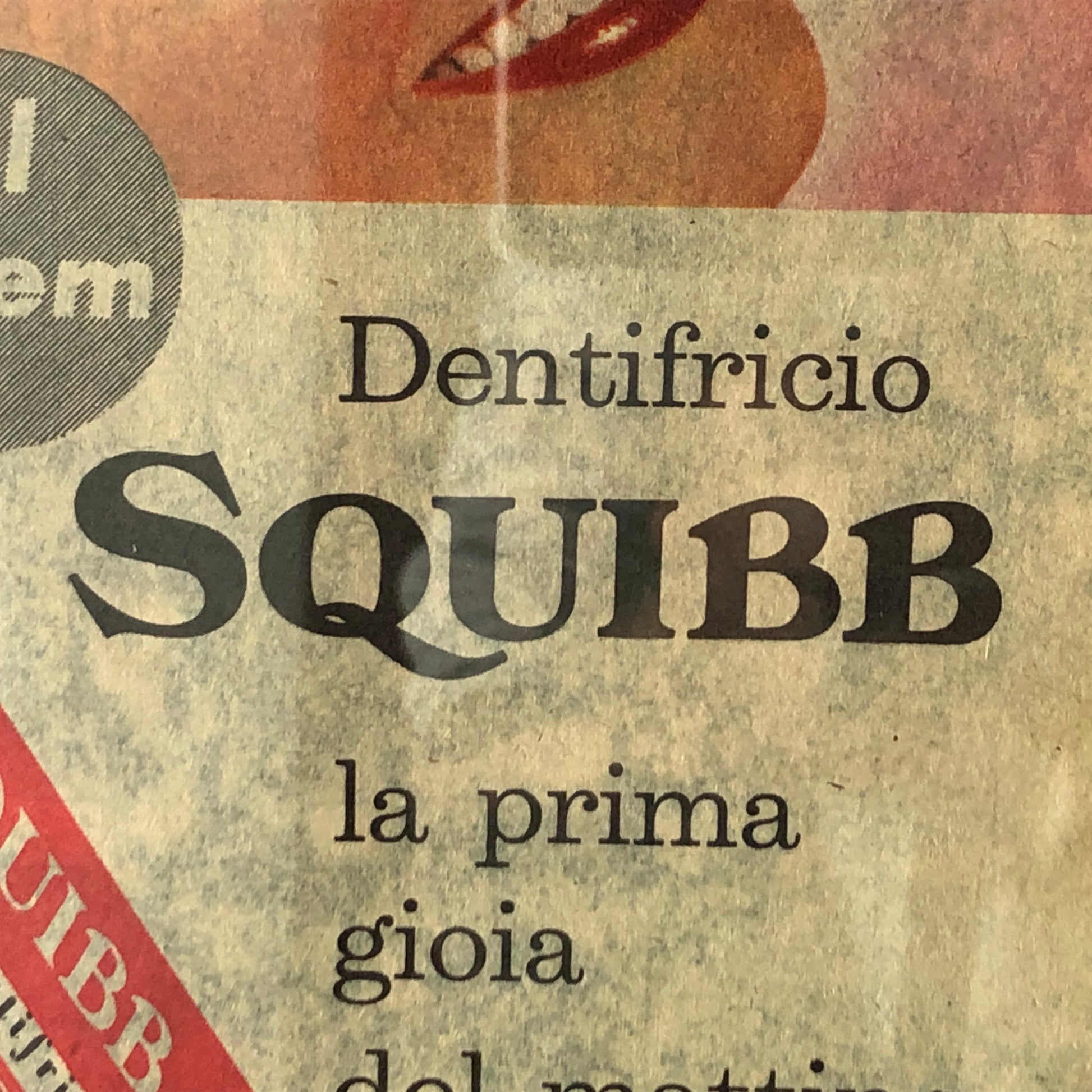 Squibb, Pubblicità Anno 1960 Dentifricio Squibb con Listino Prezzi e Didascalia in Italiano - Raggi's Collectibles' Automotive Art