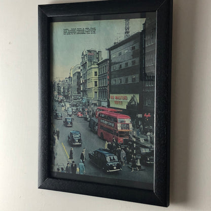 Fotografia Anno 1960 Londra Oxford Street con Didascalia in Italiano - Raggi's Collectibles' Automotive Art