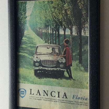 Lancia, Pubblicità Anno 1960 Lancia Flavia con Didascalia in Italiano - Raggi's Collectibles' Automotive Art