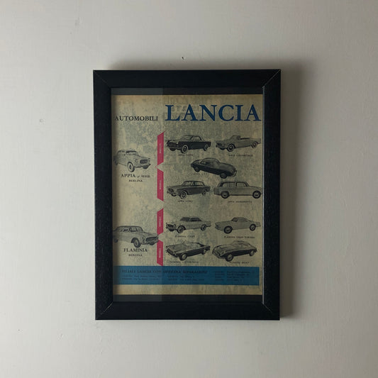 Lancia, Pubblicità Anno 1960 Gamma Lancia con Didascalia in Italiano - Raggi's Collectibles' Automotive Art