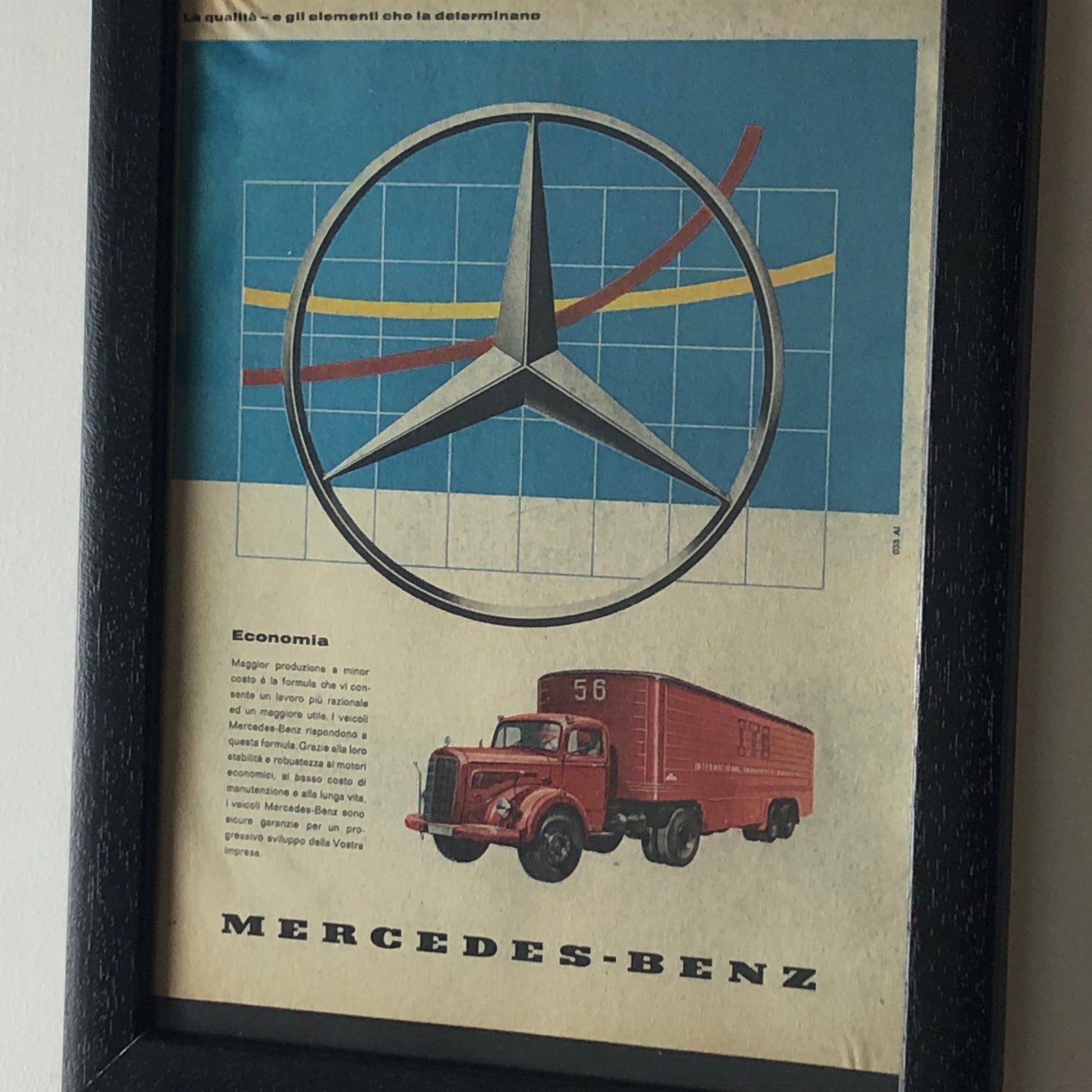 Mercedes-Benz, Pubblicità Anno 1960 Economia Mercedes-Benz Truck con Didascalia in Italiano - Raggi's Collectibles' Automotive Art