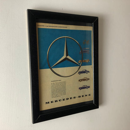 Mercedes-Benz, Pubblicità Anno 1960 Tradizione Viva Mercedes-Benz con Didascalia in Italiano - Raggi's Collectibles' Automotive Art