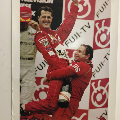 Champagne MUMM, Poster del Gran Premio di Suzuka Giappone 2000 Primo Mondiale di Michael Schumacher con Ferrari - Raggi's Collectibles' Automotive Art