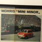 Morris Pubblicità Anno 1960 Morris Mini Minor Prova su Strada con Didascalia in Italiano - Raggi's Collectibles' Automotive Art