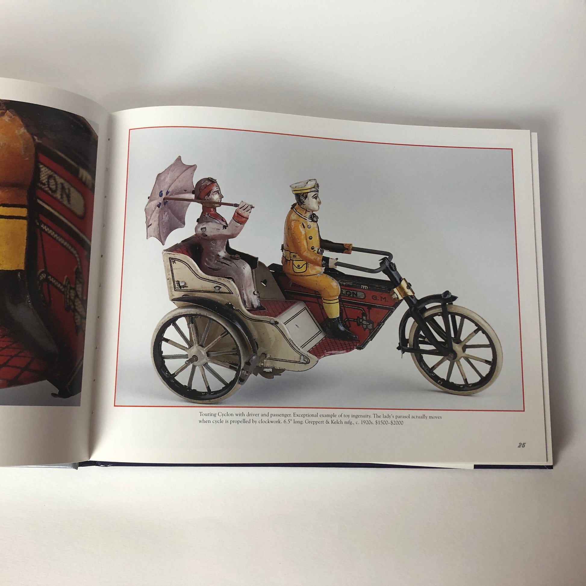 Libro Antique Motorcycle Toys by Rich Bertoia ISBN 0764308629 - Raggi's Collectibles' Automotive Art