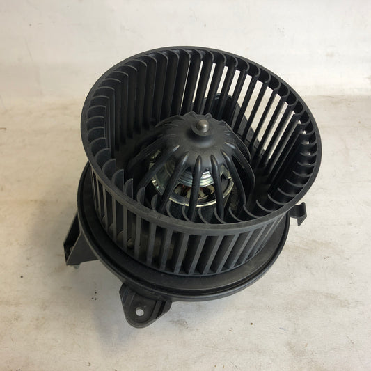 Lancia Ypsilon Fiat Idea Heating and Air Conditioning Electric Motor New Original 77362402