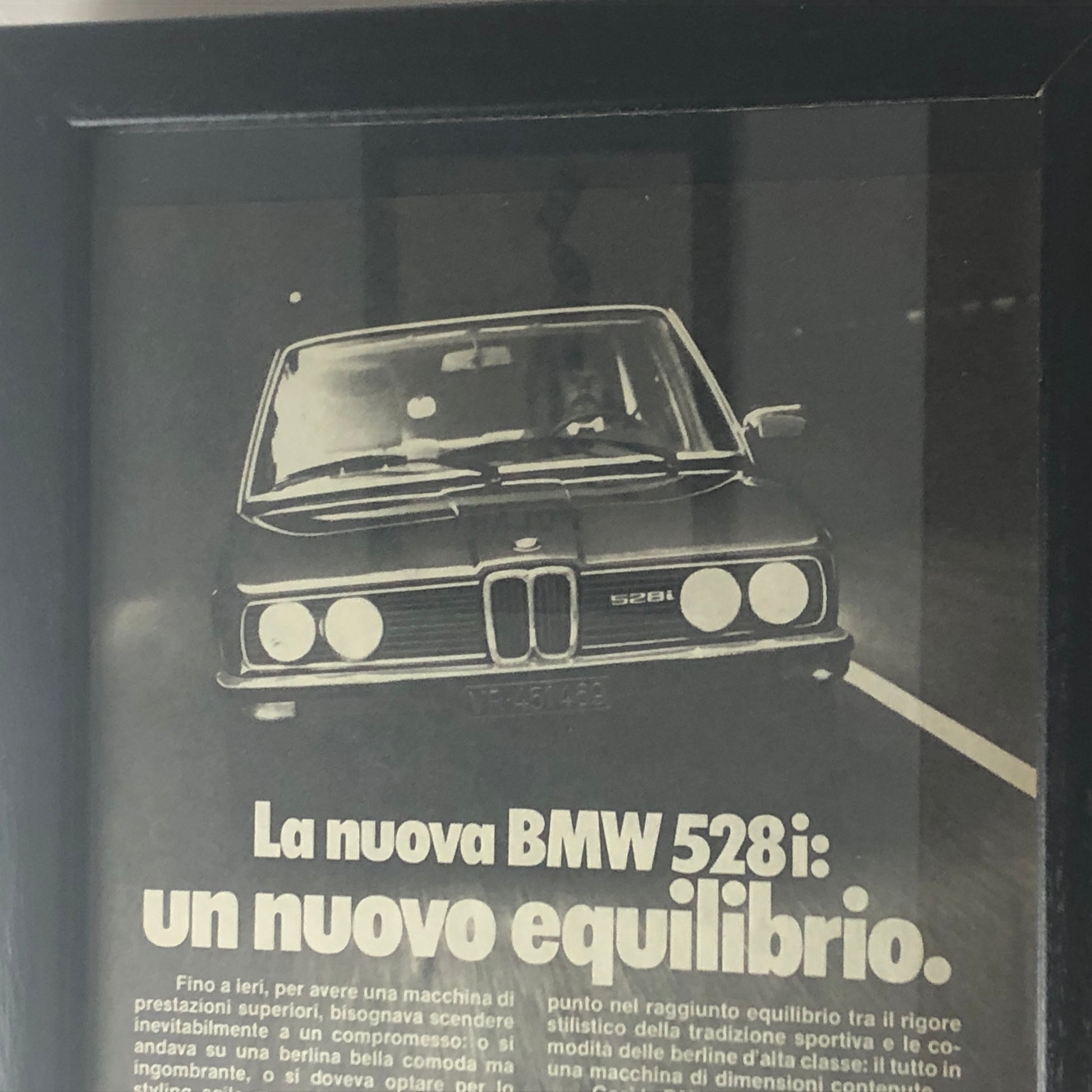 BMW, Pubblicità Anno 1978 la Nuova BMW 528i un Nuovo Equilibrio - Raggi's Collectibles' Automotive Art