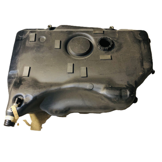 Lancia Delta 1100 1300 1500 R86 Serbatoio Carburante Nuovo Originale 82418393