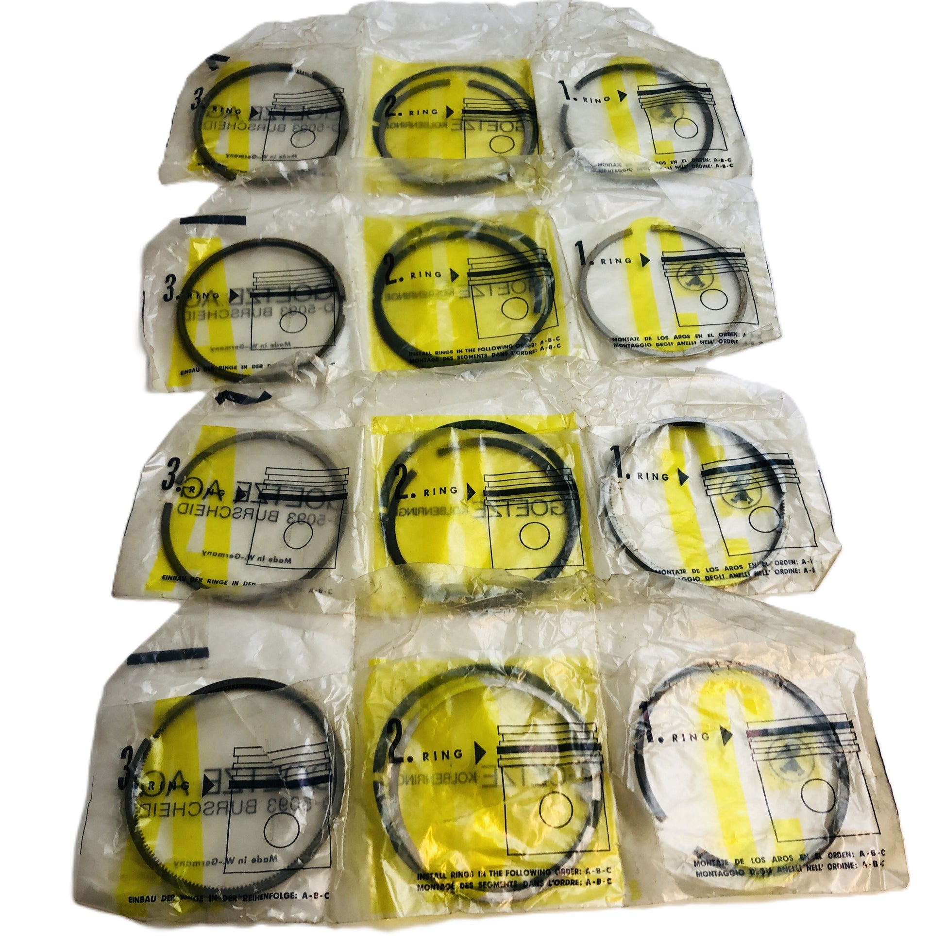 Lancia Beta Coupé 1300 e HPE 1600 Serie Fasce Pistoni Standard Nuove Originali 5880977 - Raggi's Collectibles' Automotive Art