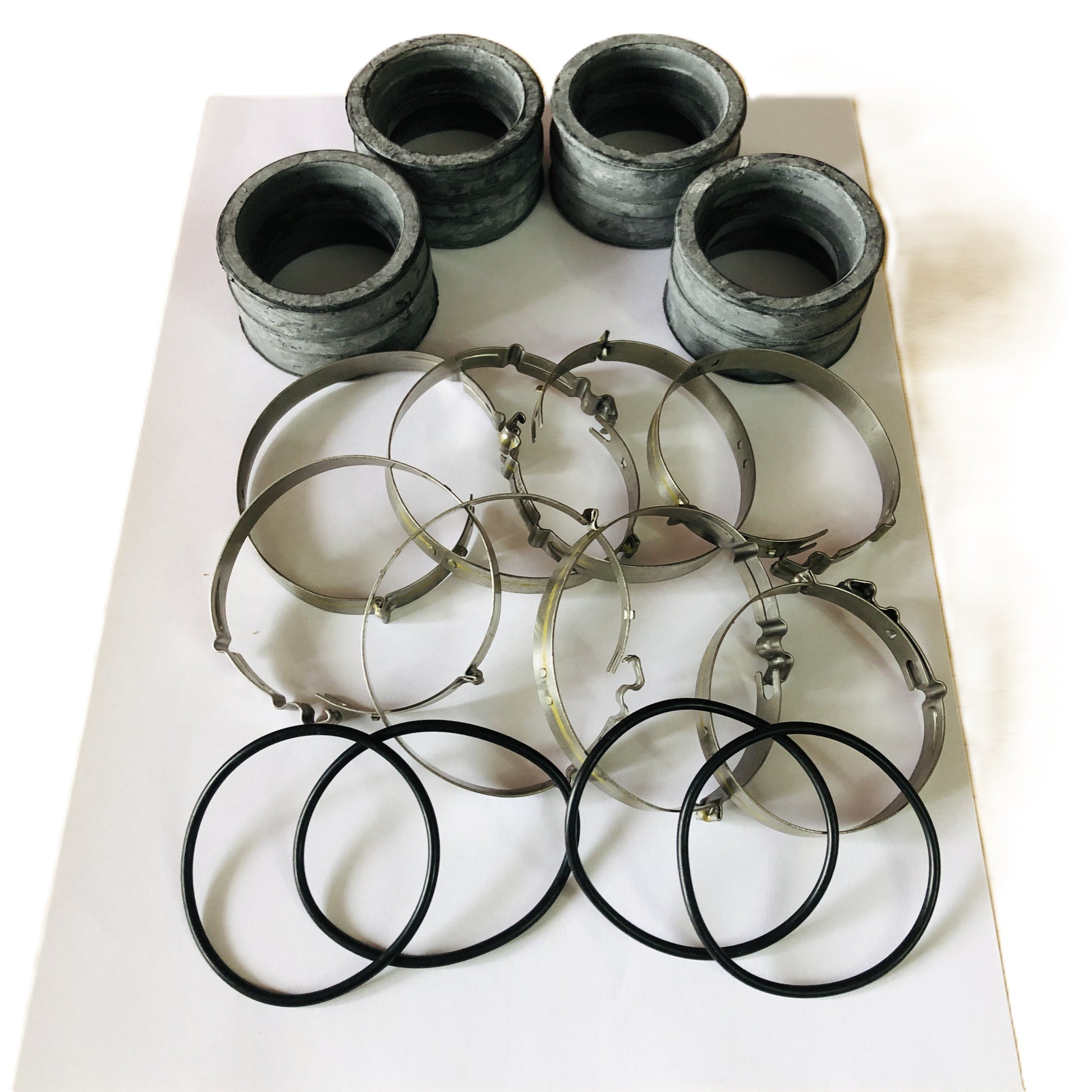 Lancia Thema 2000 16V Kit Guarnizioni Collettore Aspirazione Nuovo Originale 5893105 - Raggi's Collectibles' Automotive Art