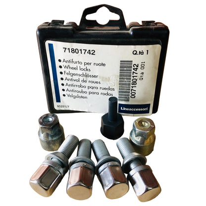Lancia Phedra e Fiat Ulysse Kit Bulloni Antifurto per Cerchi in Lega Nuovo Originale Lineaccessori 71801742 - Raggi's Collectibles' Automotive Art