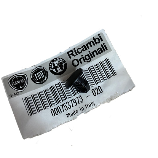 Lancia Thema Fiat Croma Bottone Fissaggio Guarnizione Mascherina Radiatore Nuovo Originale 7537973 - Raggi's Collectibles' Automotive Art