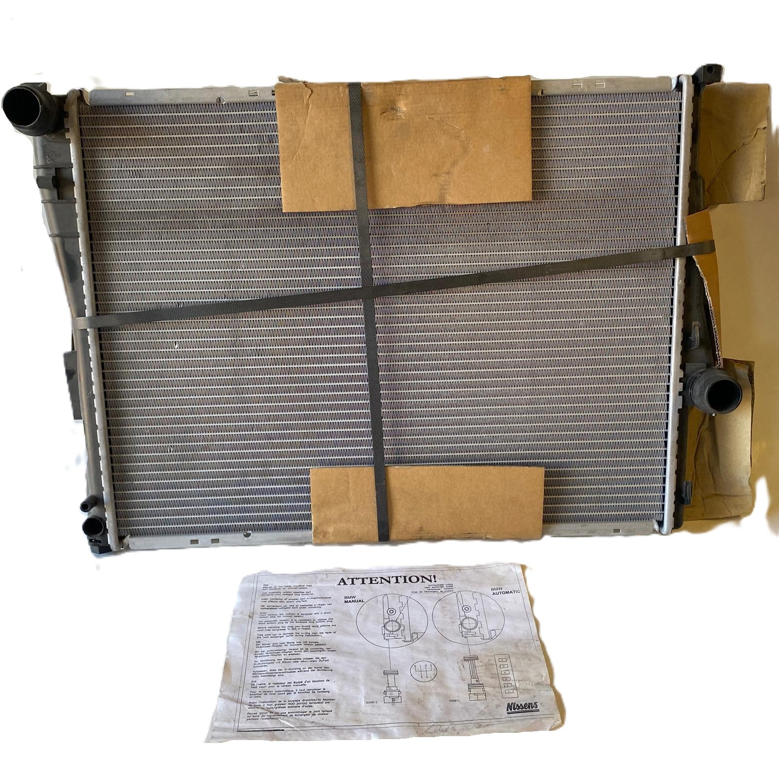 BMW Serie 3 E46 e Z4 E85 E86 Radiatore Motore Nissens Nuovo Adattabile 60782A - Raggi's Collectibles' Automotive Art