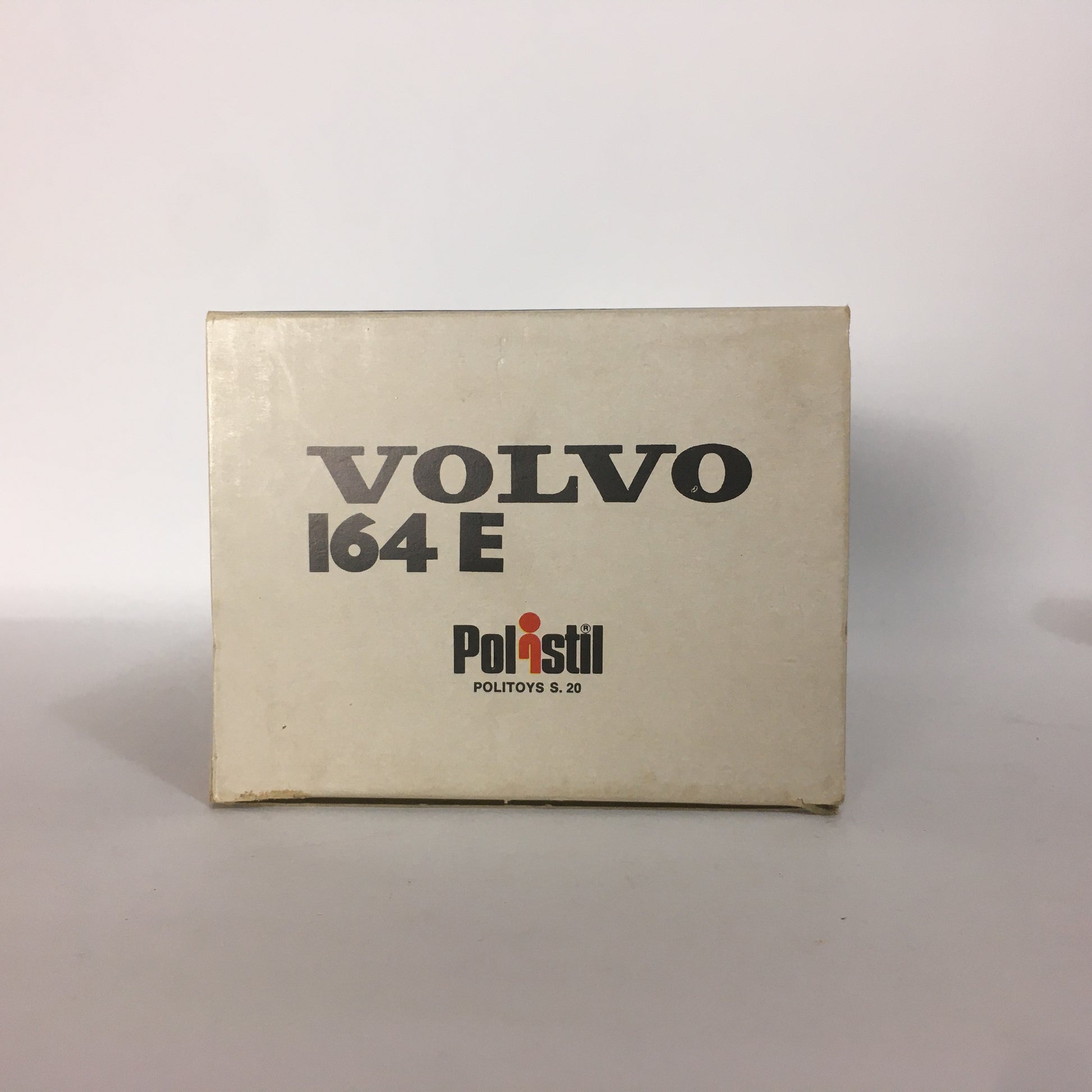 Volvo, Modellino in Metallo Pressofuso Polistil - Politoys S 20 anno 1974 - Volvo 164 E - 6 aperture, scala 1:25 Anni '70 - Raggi's Collectibles' Automotive Art