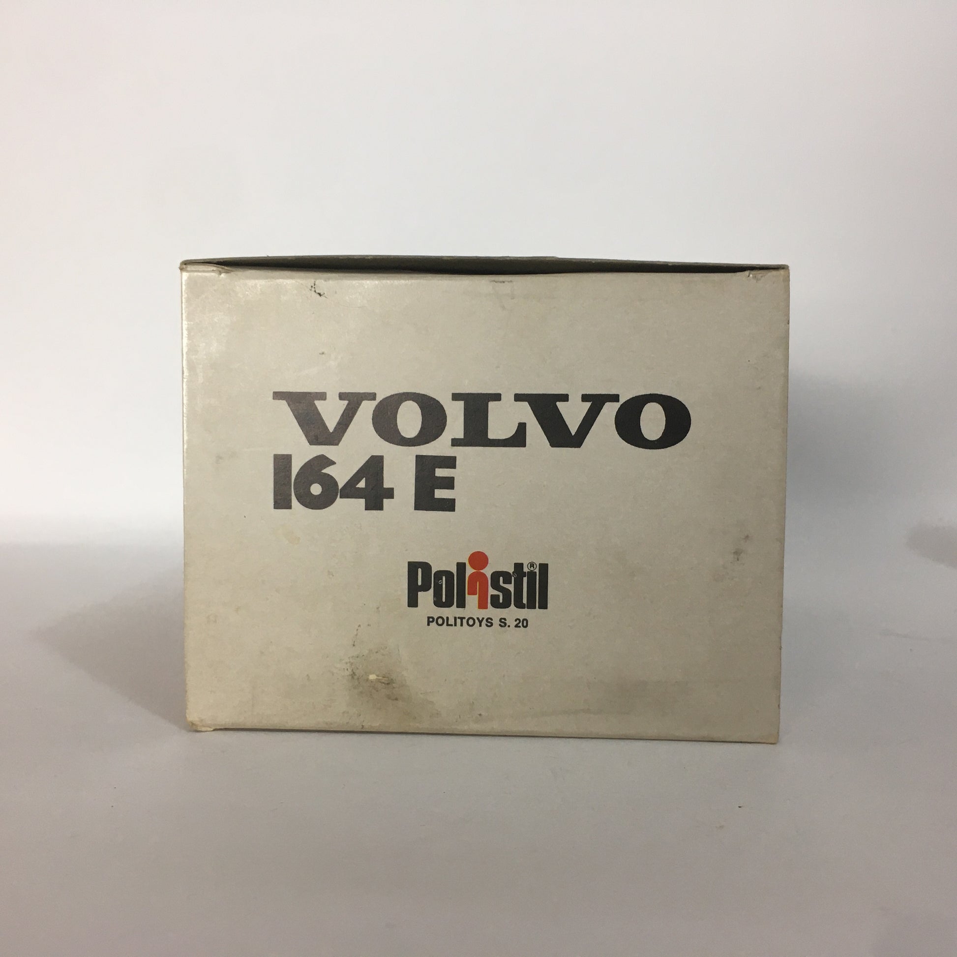 Volvo, Modellino in Metallo Pressofuso Polistil - Politoys S 20 anno 1974 - Volvo 164 E - 6 aperture, scala 1:25 Anni '70 - Raggi's Collectibles' Automotive Art