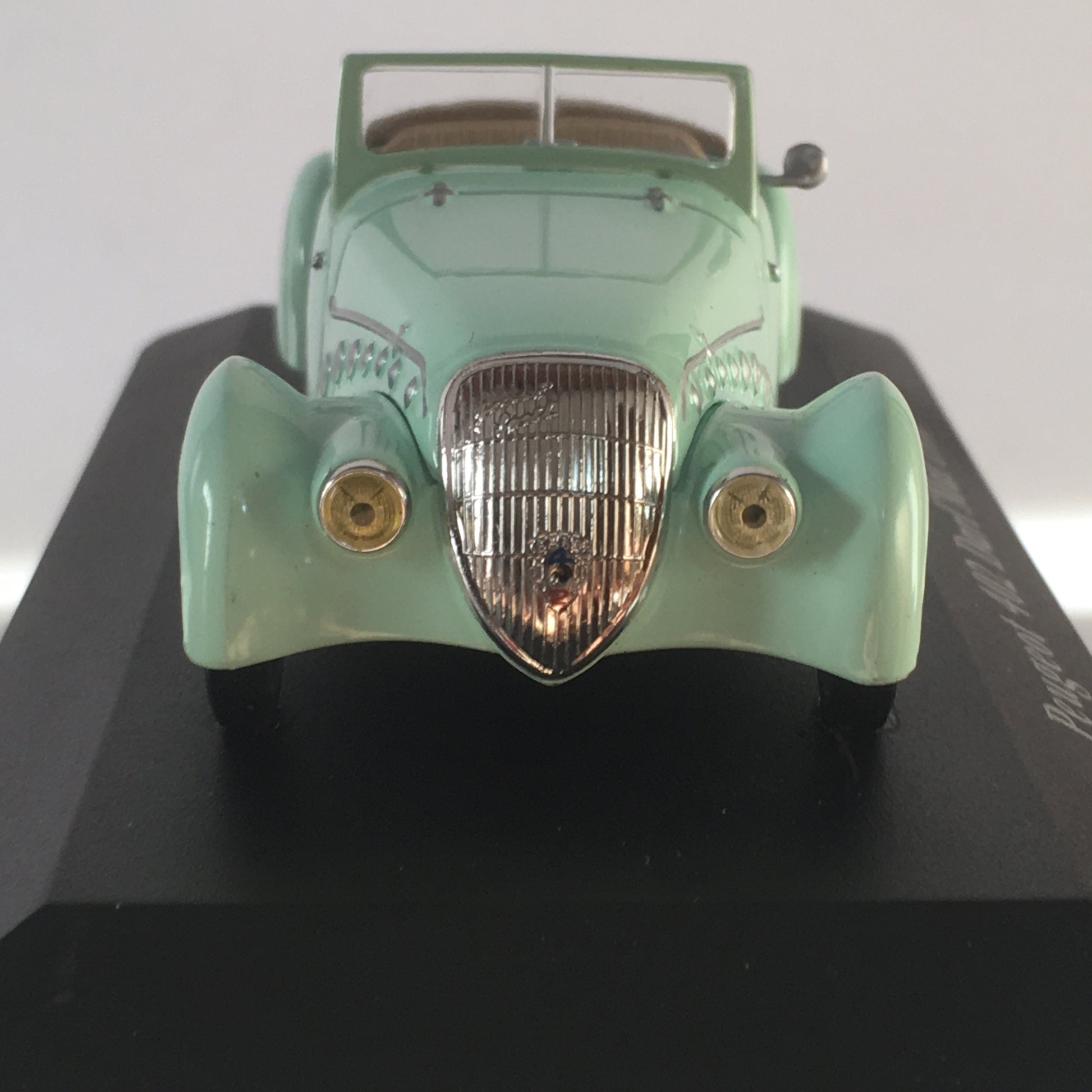 Altaya, Modellini in Metallo Pressofuso Peugeot 402 - Talbot Lago T1150SS - Voisin C28 Ambassador Scala 1:43 - Raggi's Collectibles' Automotive Art