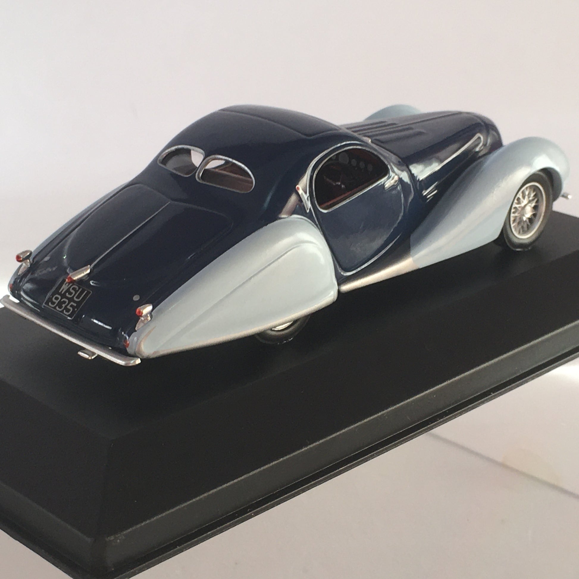 Altaya, Modellini in Metallo Pressofuso Peugeot 402 - Talbot Lago T1150SS - Voisin C28 Ambassador Scala 1:43 - Raggi's Collectibles' Automotive Art