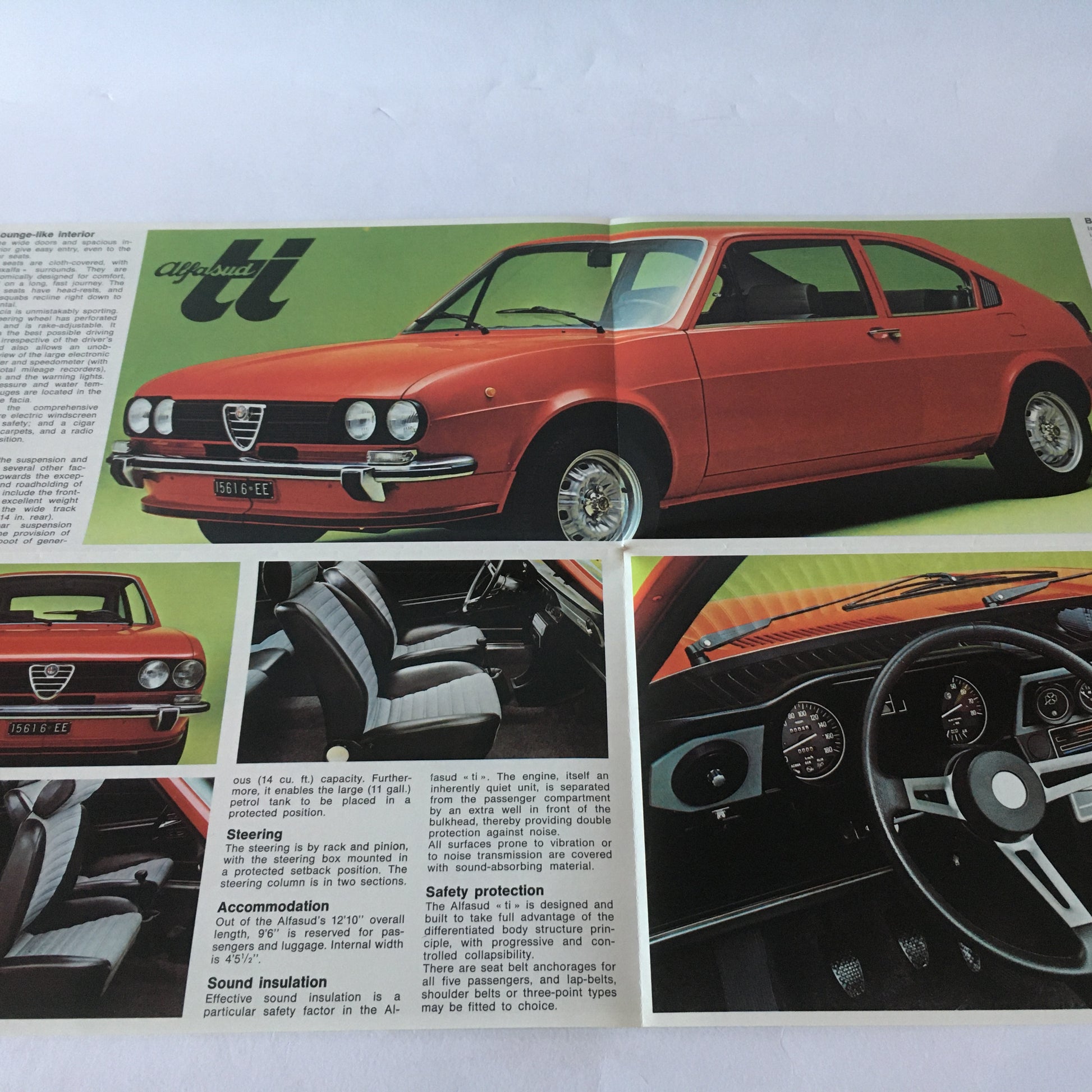 Alfa Romeo, Brochure Alfasud TI 1200 e Alfasud TI 1500, Anni '70, Lingua Inglese - Raggi's Collectibles' Automotive Art