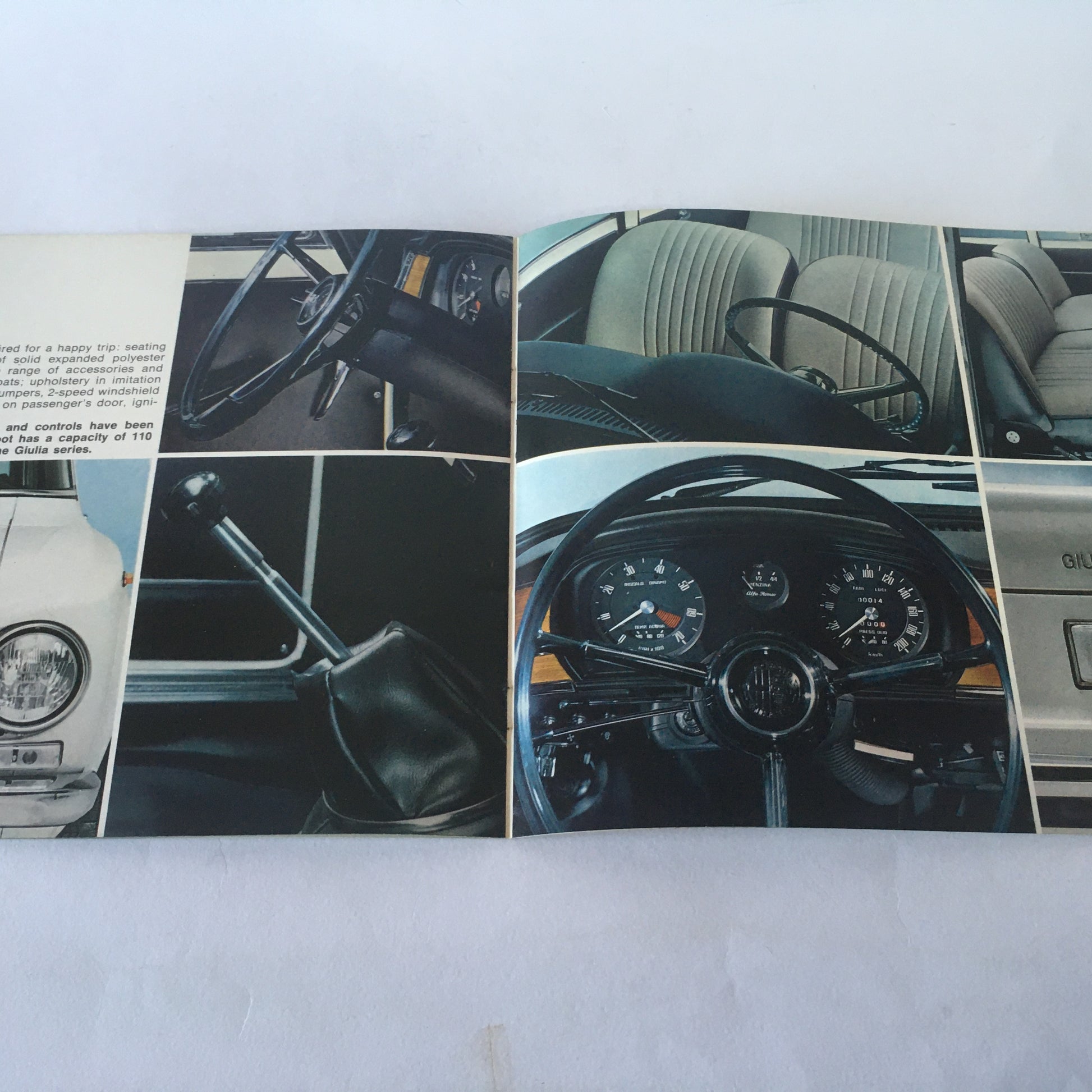 Alfa Romeo, Brochure Giulia 1300 e 1300 TI, Lingua Inglese, Anni '60 '70 - Raggi's Collectibles' Automotive Art