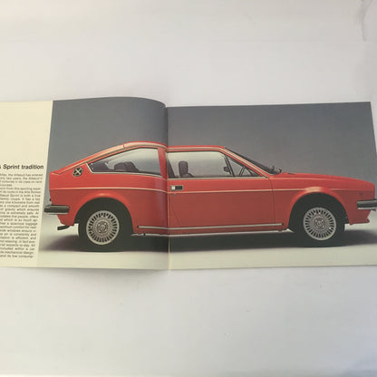 Alfa Romeo, Brochure Alfasud Sprint, Lingua Inglese, Anni '70 - Raggi's Collectibles' Automotive Art