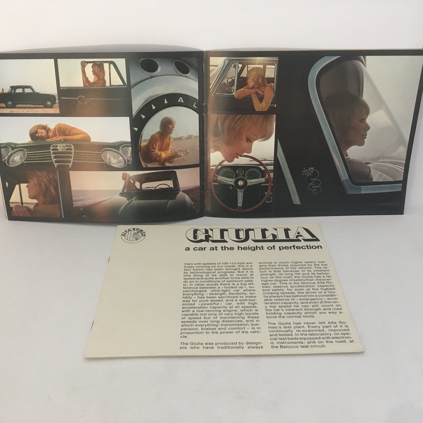 Alfa Romeo, Brochure Giulia 1600 Super Alfa Romeo, Inserto Alfa Romeo Giulia, Anni '60 '70, Lingua Inglese