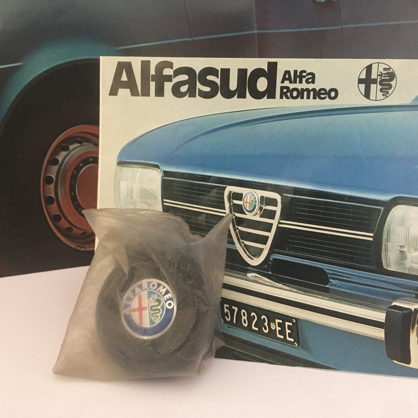 Alfa Romeo, Brochure Poster Alfasud, Lingua Inglese, Anni'70 - Raggi's Collectibles' Automotive Art