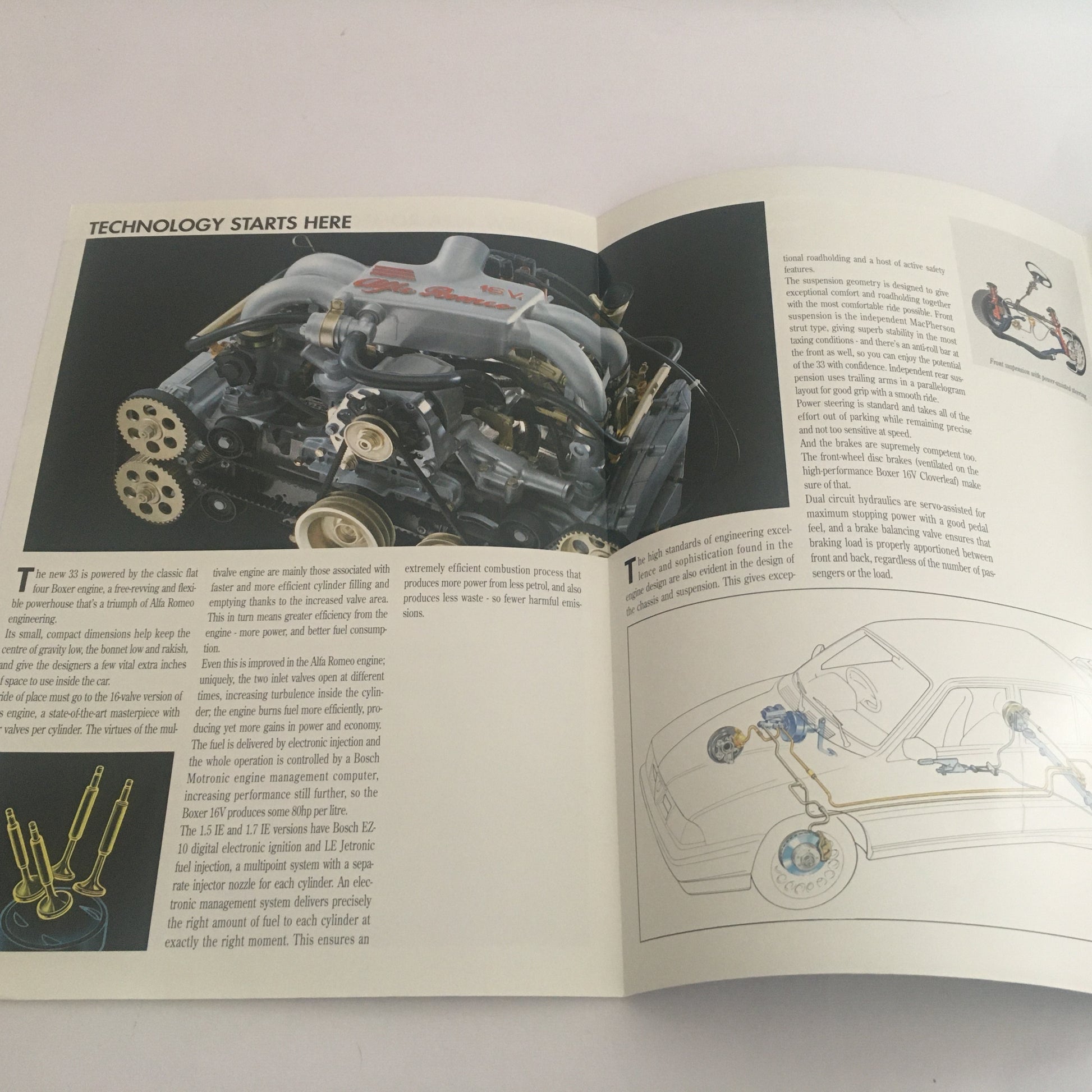 Alfa Romeo, Brochure Nuova 33, 33 Boxer 16V Quadrifoglio Verde, 33 S 16 V Quadrifoglio Verde Permanent 4 - Raggi's Collectibles' Automotive Art