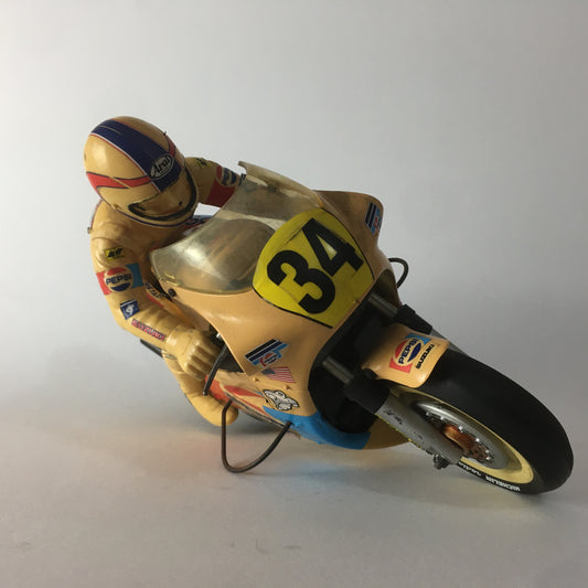 Suzuki, Kyosho RC Suzuki RGV Gamma 500 Kevin Schwantz 1:8 Prima Serie con Forcella Sterzante - Raggi's Collectibles' Automotive Art