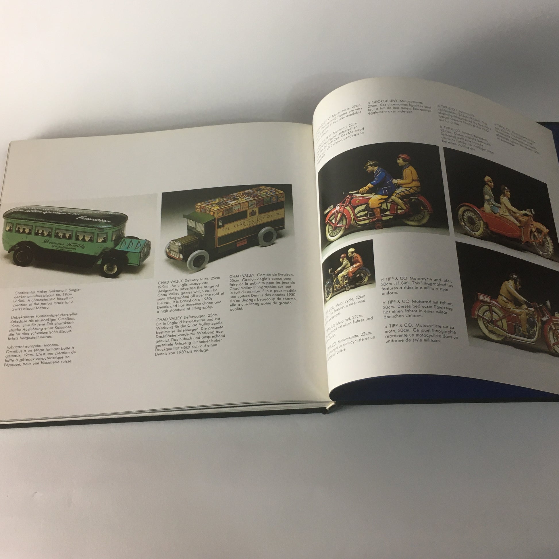 Libro Jouets Automobiles 1890 1939 La Collection Peter Ottenheimer ISBN 2903824061 - Raggi's Collectibles' Automotive Art