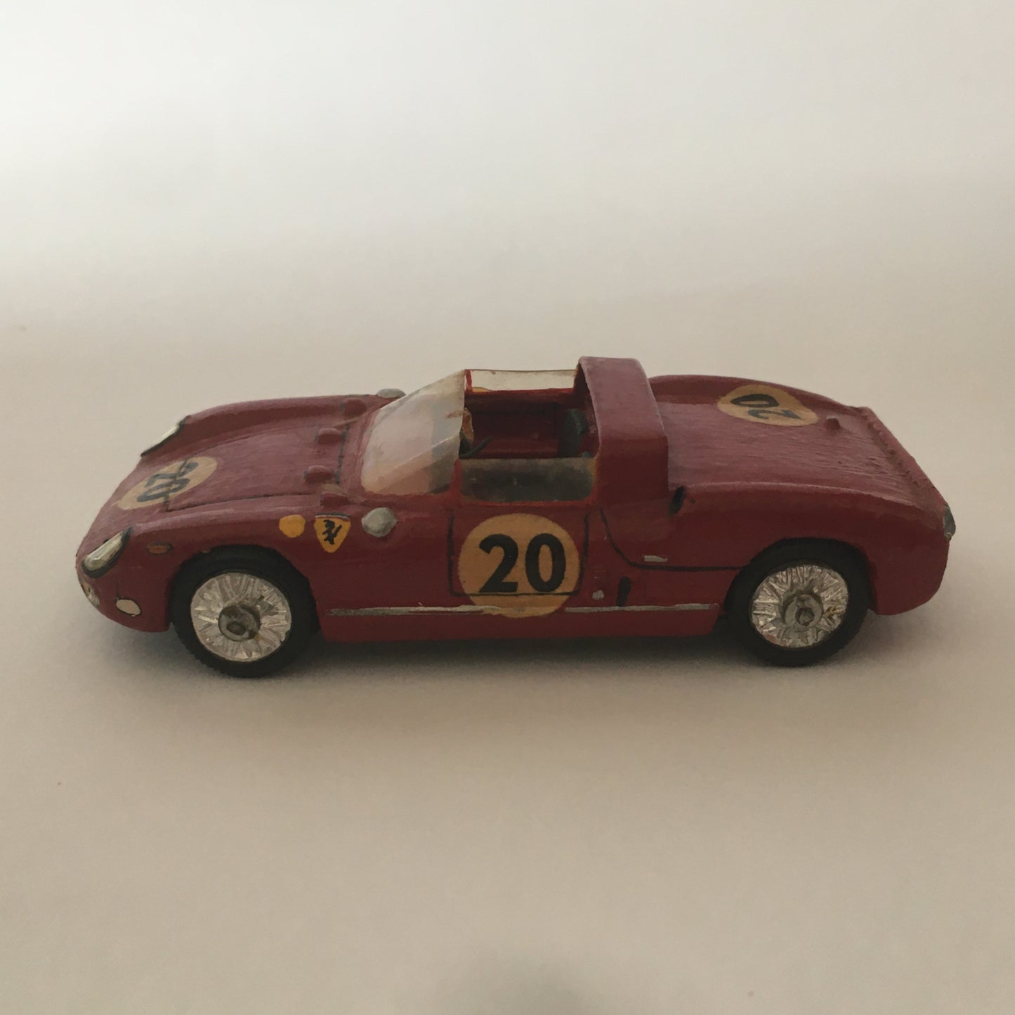Ferrari, Modellino Artigianale in Legno RD Marmande Ferrari 275 P Numero di Serie 11 Anno 1965 Scala 1:43
