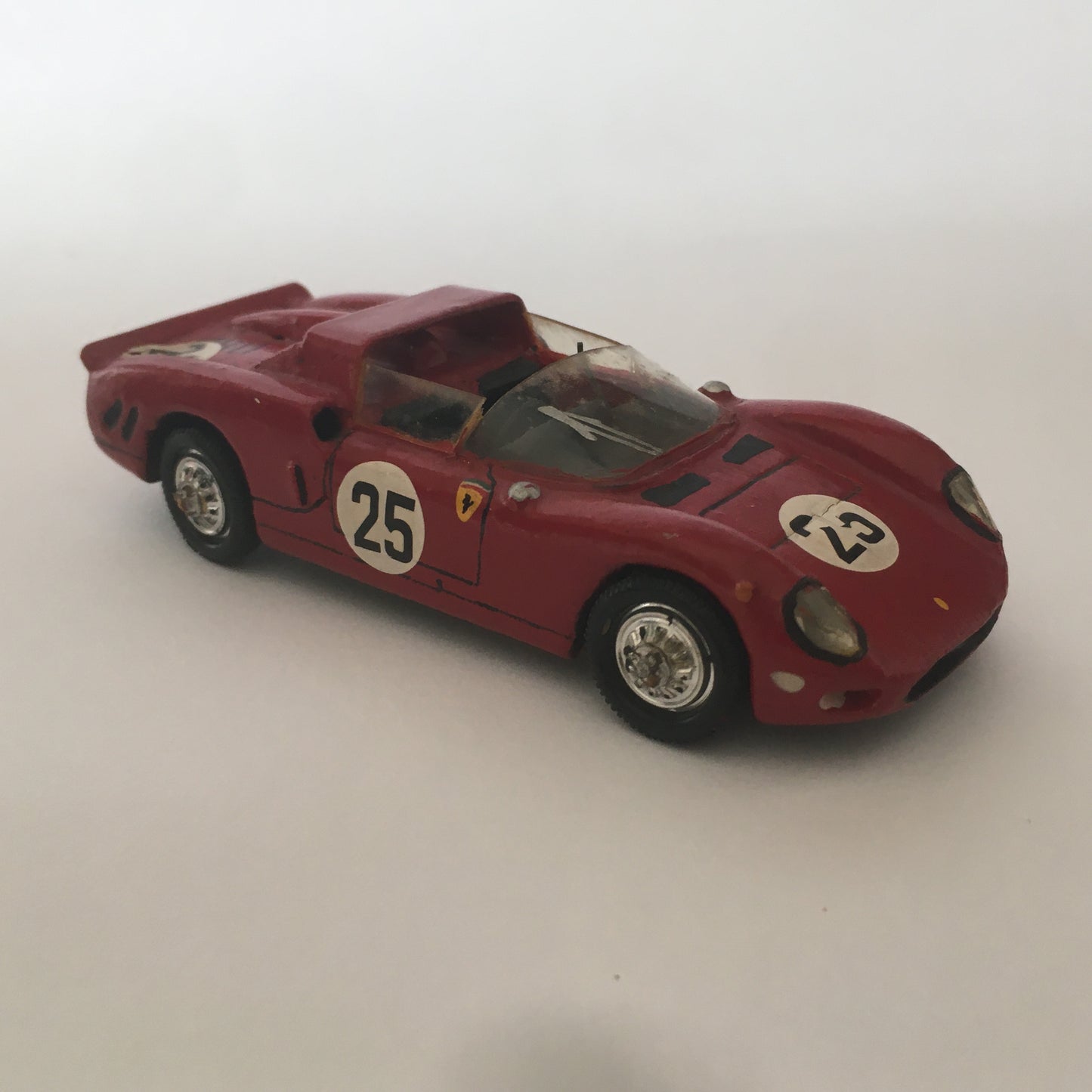 Ferrari, Modellino Artigianale in Legno RD Marmande Ferrari 330 P Numero di Serie 16 Anno 1966 Scala 1:43 - Raggi's Collectibles' Automotive Art