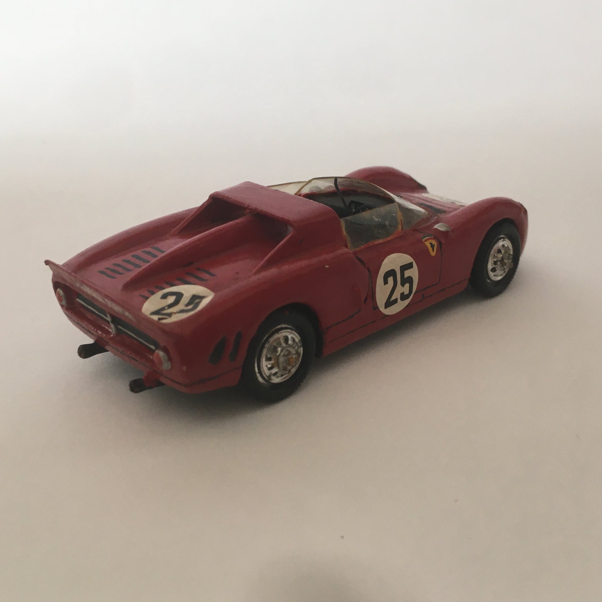 Ferrari, Modellino Artigianale in Legno RD Marmande Ferrari 330 P Numero di Serie 16 Anno 1966 Scala 1:43 - Raggi's Collectibles' Automotive Art