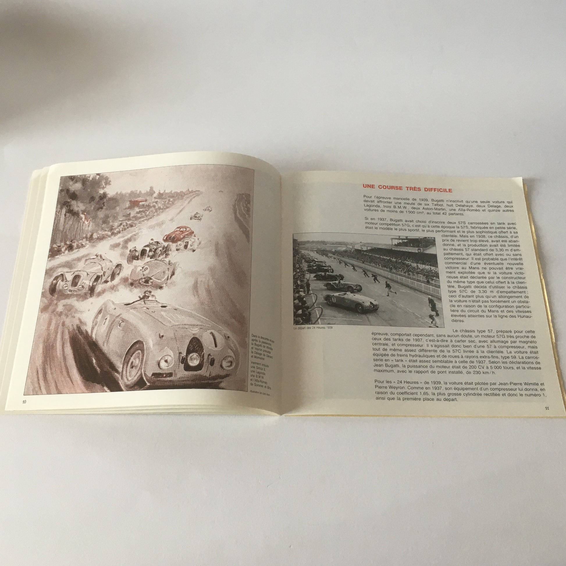 Bugatti, Brochure Giubileo della Vittoria Bugatti alla 24 Ore di Le Mans 1939 - 1989 Edizione Limitata - Raggi's Collectibles' Automotive Art