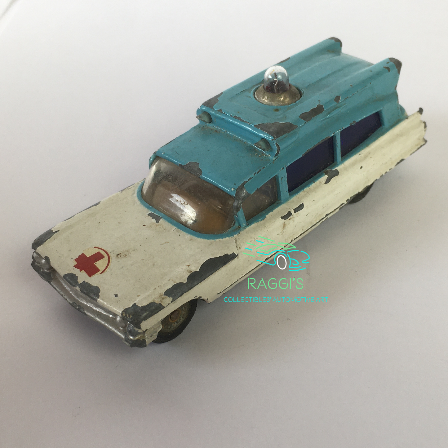 Cadillac, Modellino in Metallo Pressofuso Corgi Cadillac Superior Ambulance Ref. 437 Scala 1:43 - Raggi's Collectibles' Automotive Art