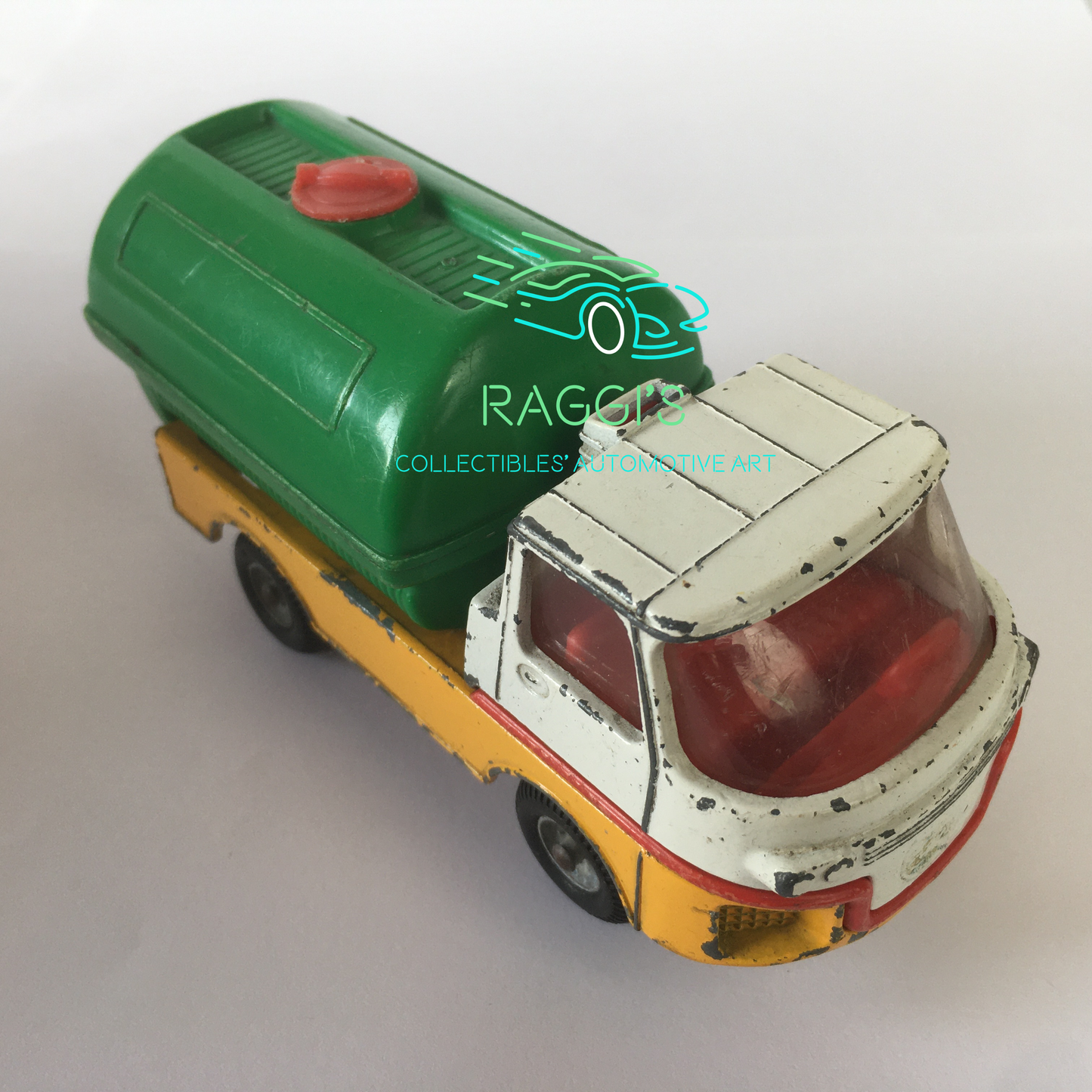 Turbine Truck, Modellino in metallo Pressofuso Quality Toys by Corgi Turbine Tank Truck Scala 1:43 - Raggi's Collectibles' Automotive Art