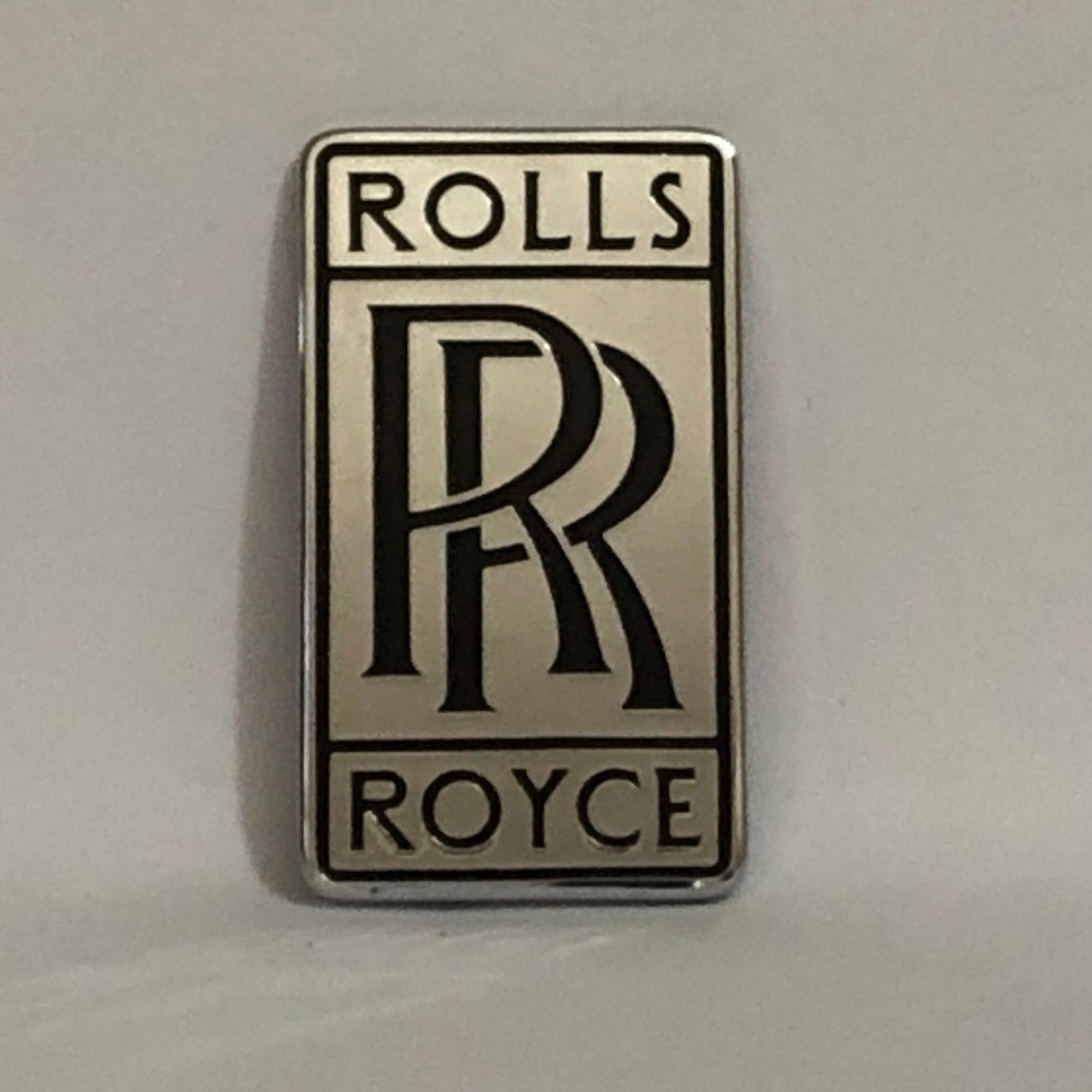 Rolls-Royce, Stemma Originale con Caratteri Neri, Moderno - Raggi's Collectibles' Automotive Art