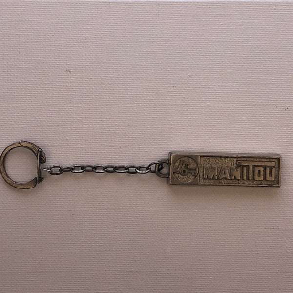 Manitou, Portachiavi in Metallo Argentato con Logo e Scritta Manitou