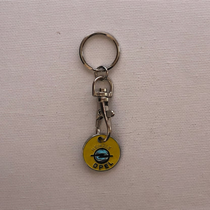 Opel, Portachiavi in Varie Forme, Anni e Materiali con Logo Opel - Raggi's Collectibles' Automotive Art