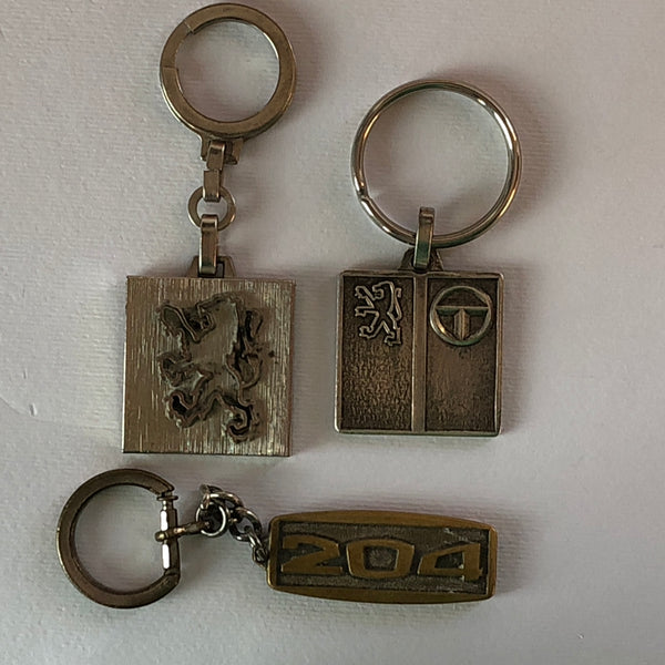 Peugeot e Talbot, Portachiavi di Vari Materiali e Anni, con Logo e Scritta Peugeot e Talbot